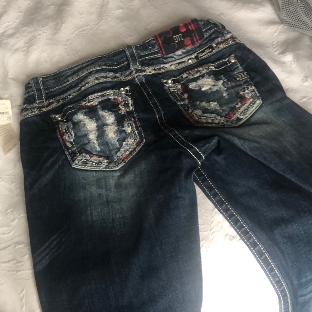 Size 27 miss me jeans